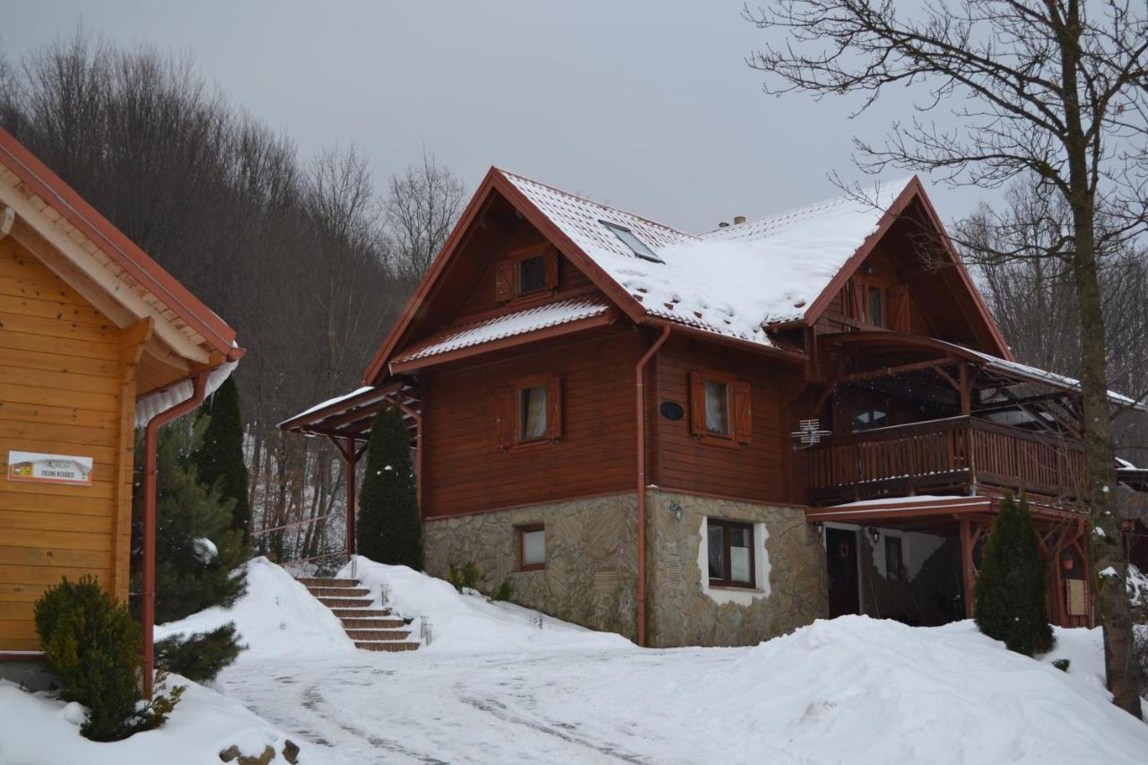 Hotel DobraNocka Malastow Exteriér fotografie