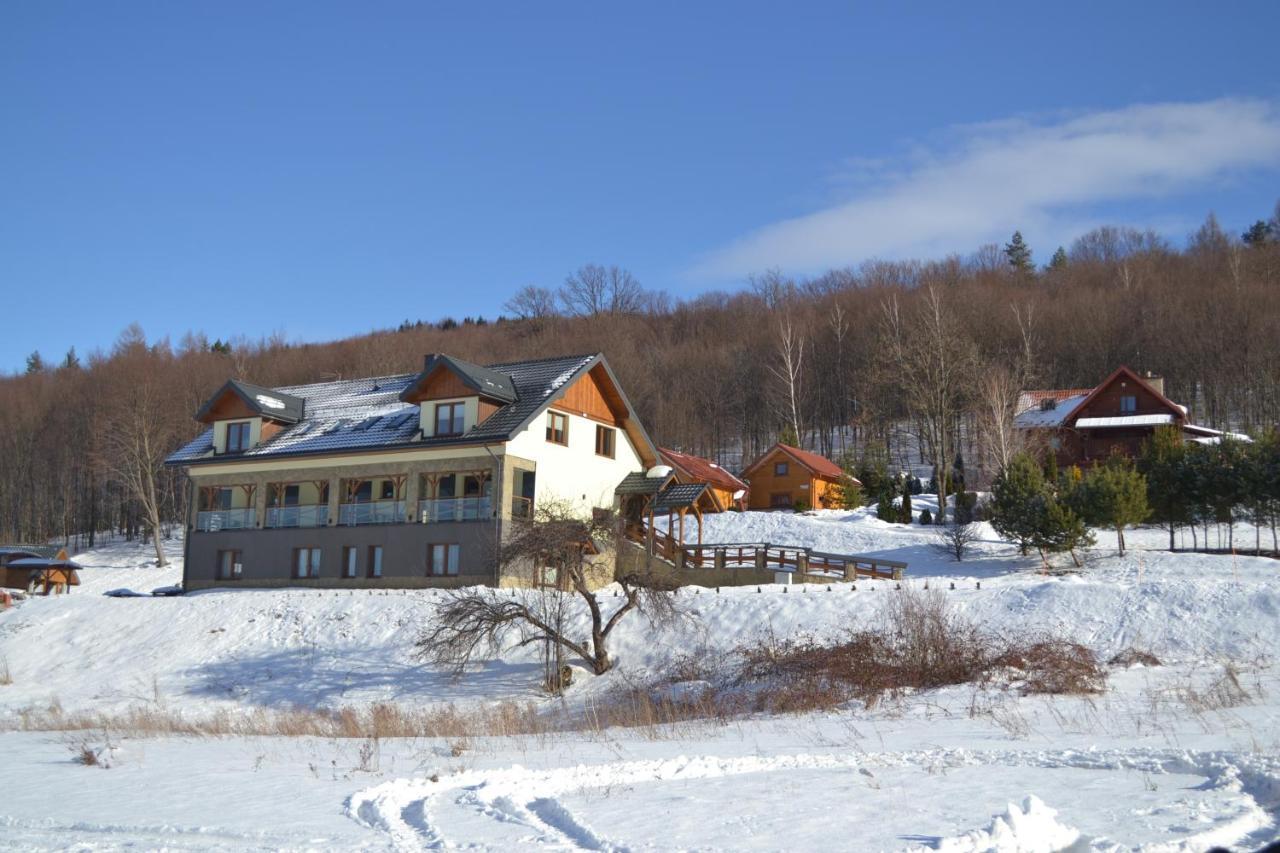 Hotel DobraNocka Malastow Exteriér fotografie